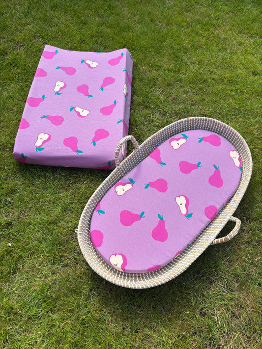 Hoeslaken verschoonmand/kinderwagen - peren - paars/fuchsia