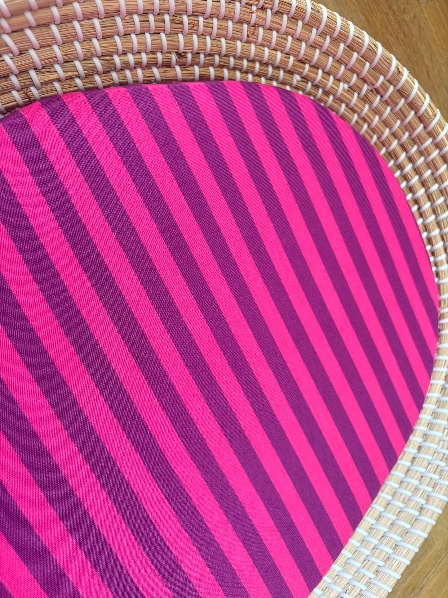 Hoeslaken verschoonmand/kinderwagen - strepen - paars/fuchsia