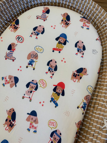 Aankleedkussenhoes - rood/blauw/geel - hondjes