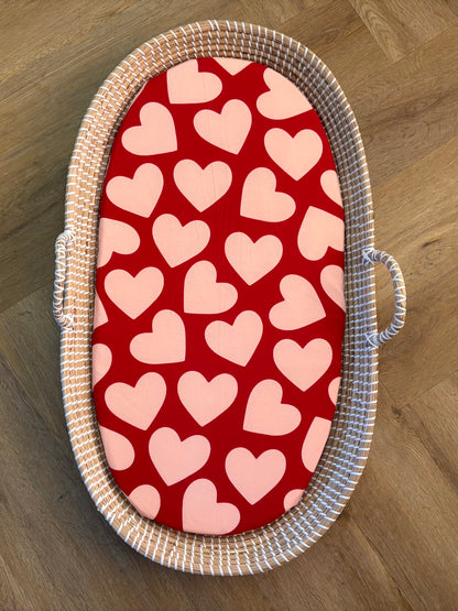 Hoeslaken verschoonmand/kinderwagen - Rood/Roze hart