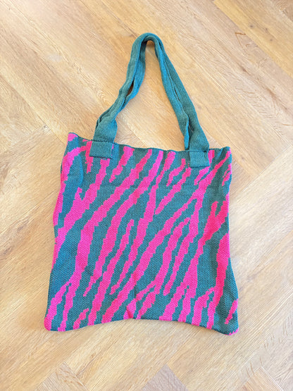 Mom Bag XL Gebreid Zebra - Donkergroen & Roze