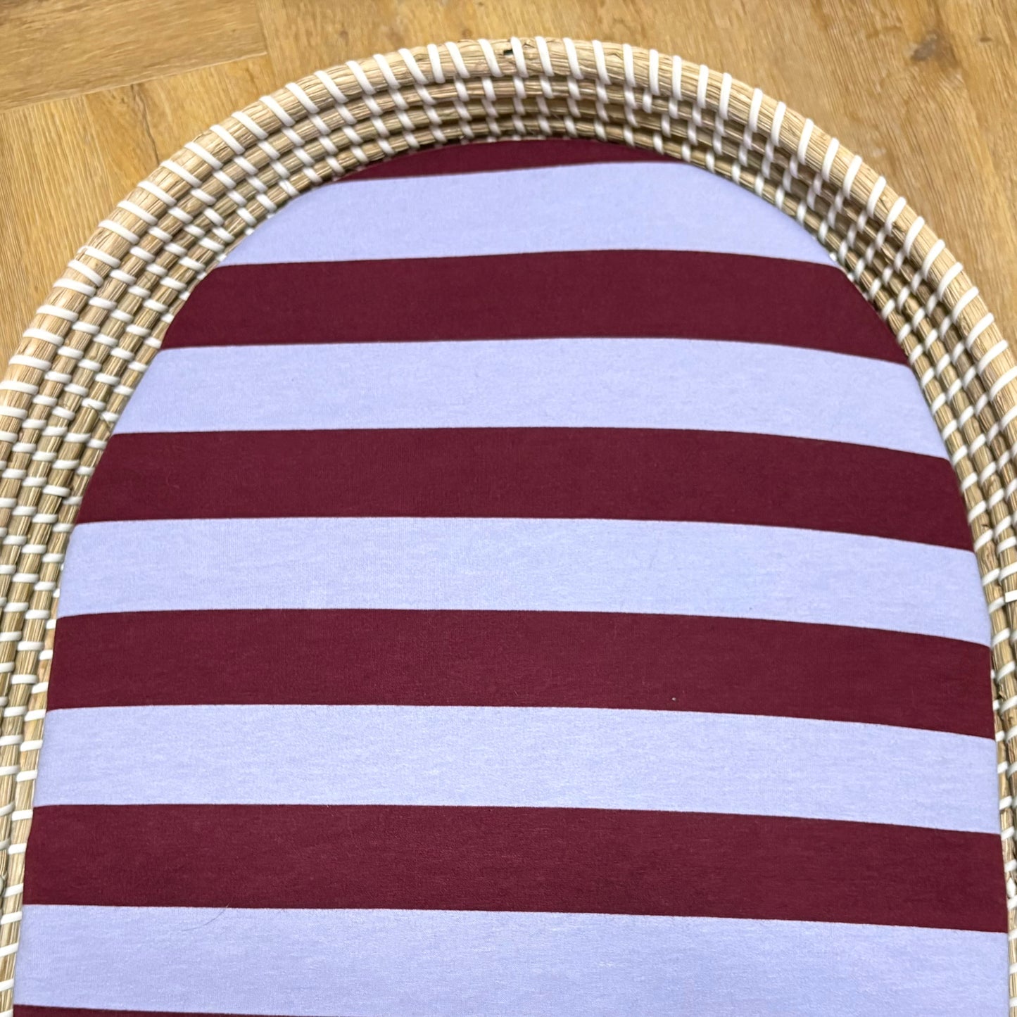 Hoeslaken verschoonmand/kinderwagen - strepen - aubergine/blauw