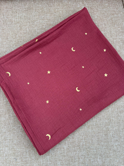 Hydrofiele XL multidoek - swaddle - bordeaux - sterren en maan