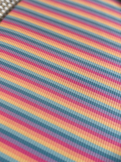 Hoeslaken verschoonmand/kinderwagen - strepen - pastel regenboog