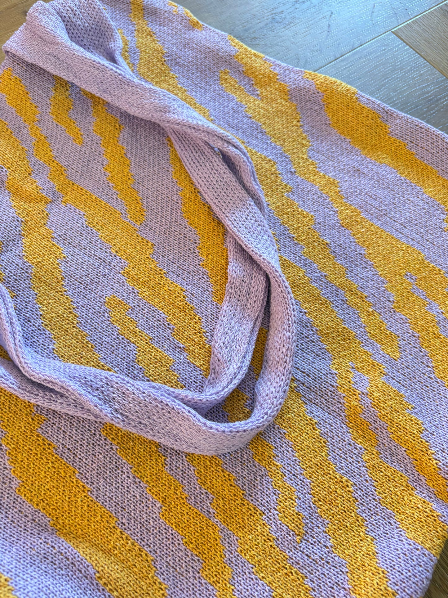 Mom Bag XL Gebreid Zebra - Lila & Okergeel