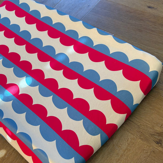 Aankleedkussenhoes - abstract - rood/blauw