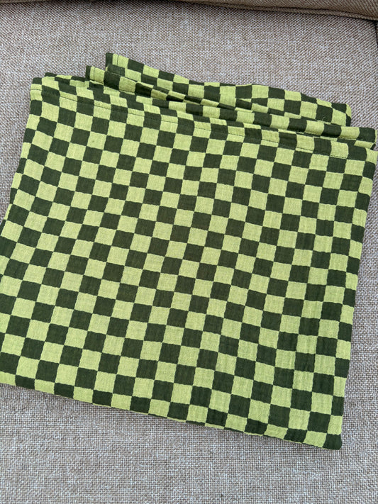 Hydrofiele XL multidoek - swaddle - groen - blokjes