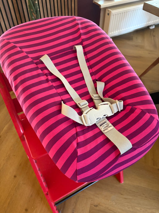 Stokke newbornset hoes - strepen paars/roze