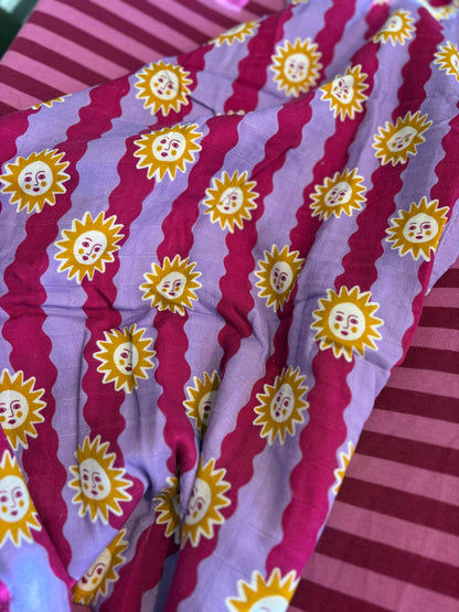 Hydrofiele Multidoek 120x120cm - 70% Bamboe - Magenta Zon