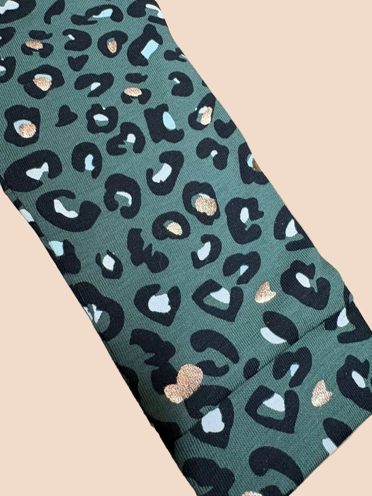 Broekje - green panter - handmade - maat 68 & 74