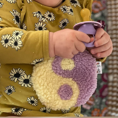 Speendoekje - yin yang - lila/pastel geel